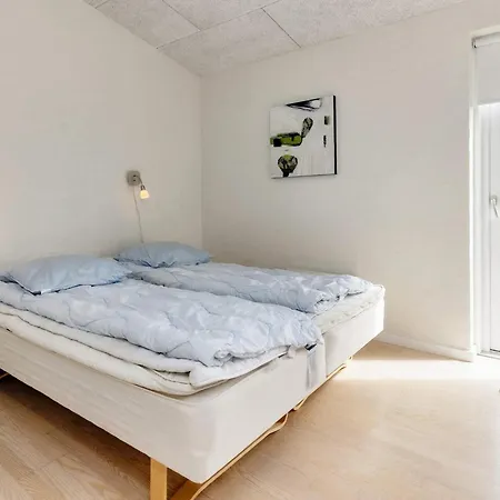 Prázdninový dům Tranquil Retreat In Nature S Embrace-by Traum Brovst