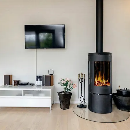 Tranquil Retreat In Nature S Embrace-by Traum Prázdninový dům Brovst