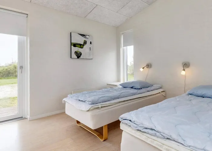 Tranquil Retreat In Nature S Embrace-by Traum Hébergement de vacances *