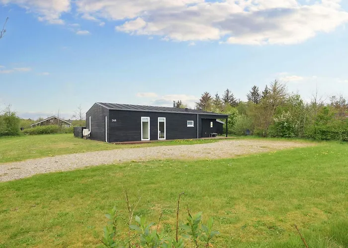 Hébergement de vacances Tranquil Retreat In Nature S Embrace-by Traum Brovst